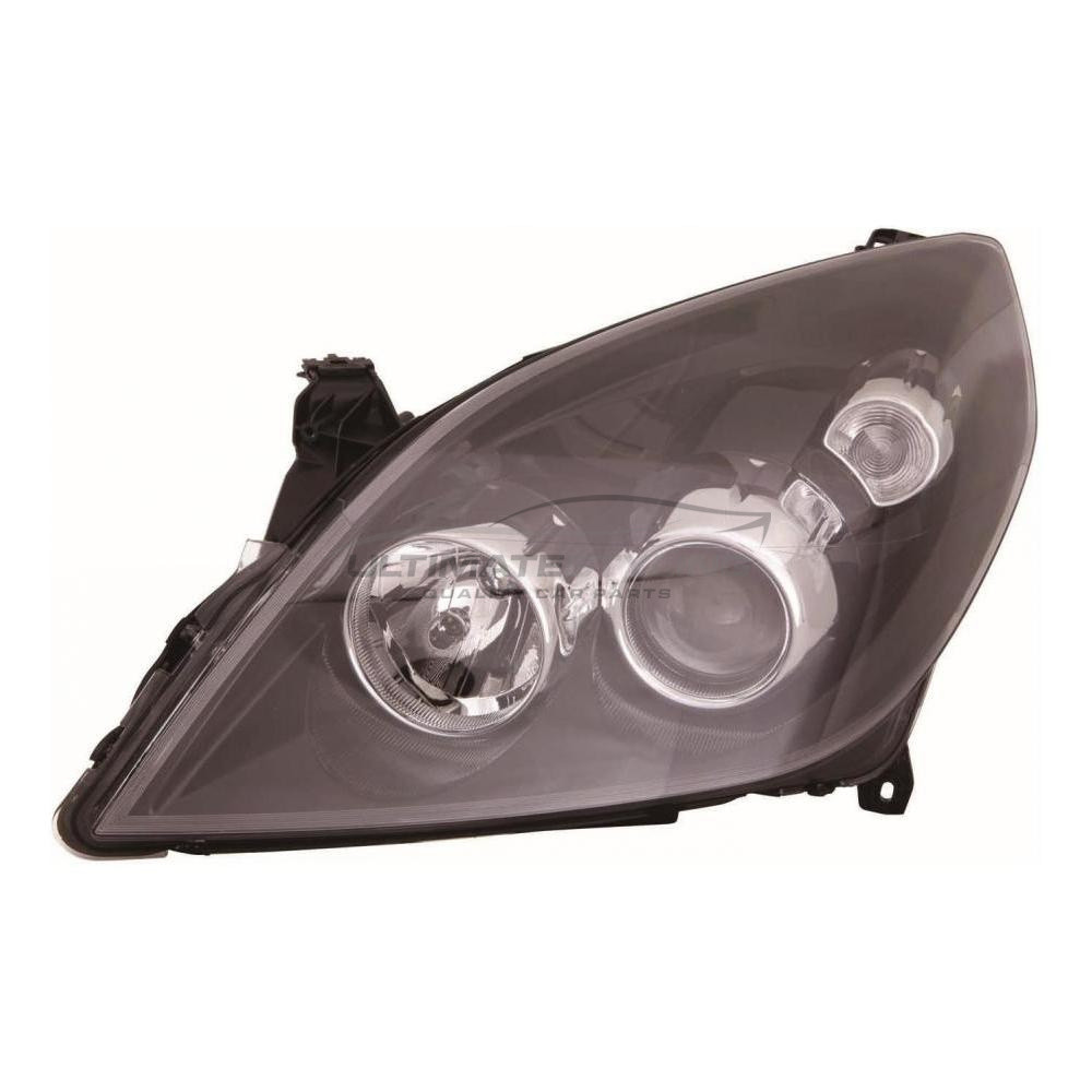 thumbnail image 2 of Ultimate Styling Front Fog Light Lamp – Driver's Side Right Hand For Vauxhall Vectra C Sri (2005-2009) 2 of 4