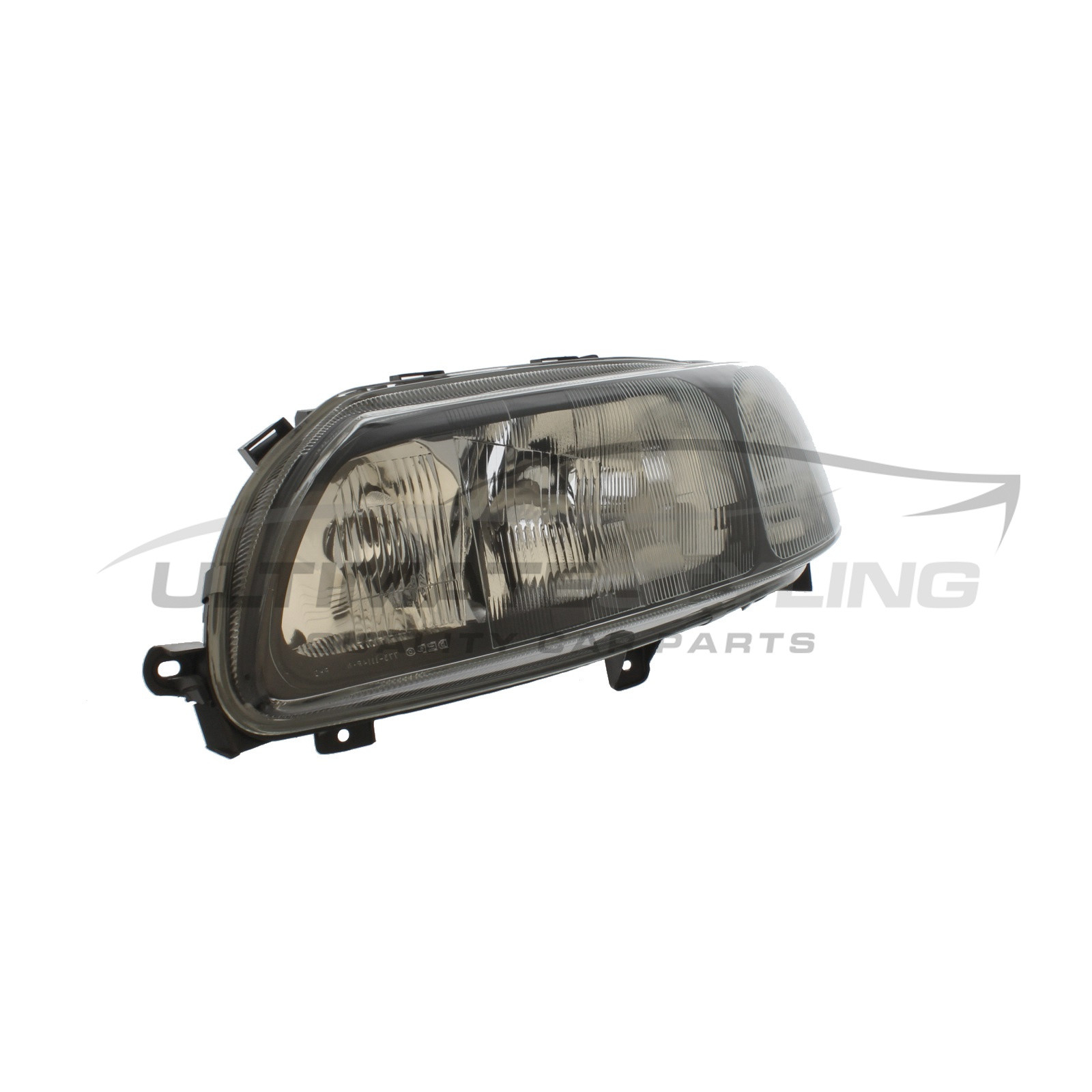 Volvo V70 / XC70 Headlight / Headlamp - Passenger Side (LH) - Halogen