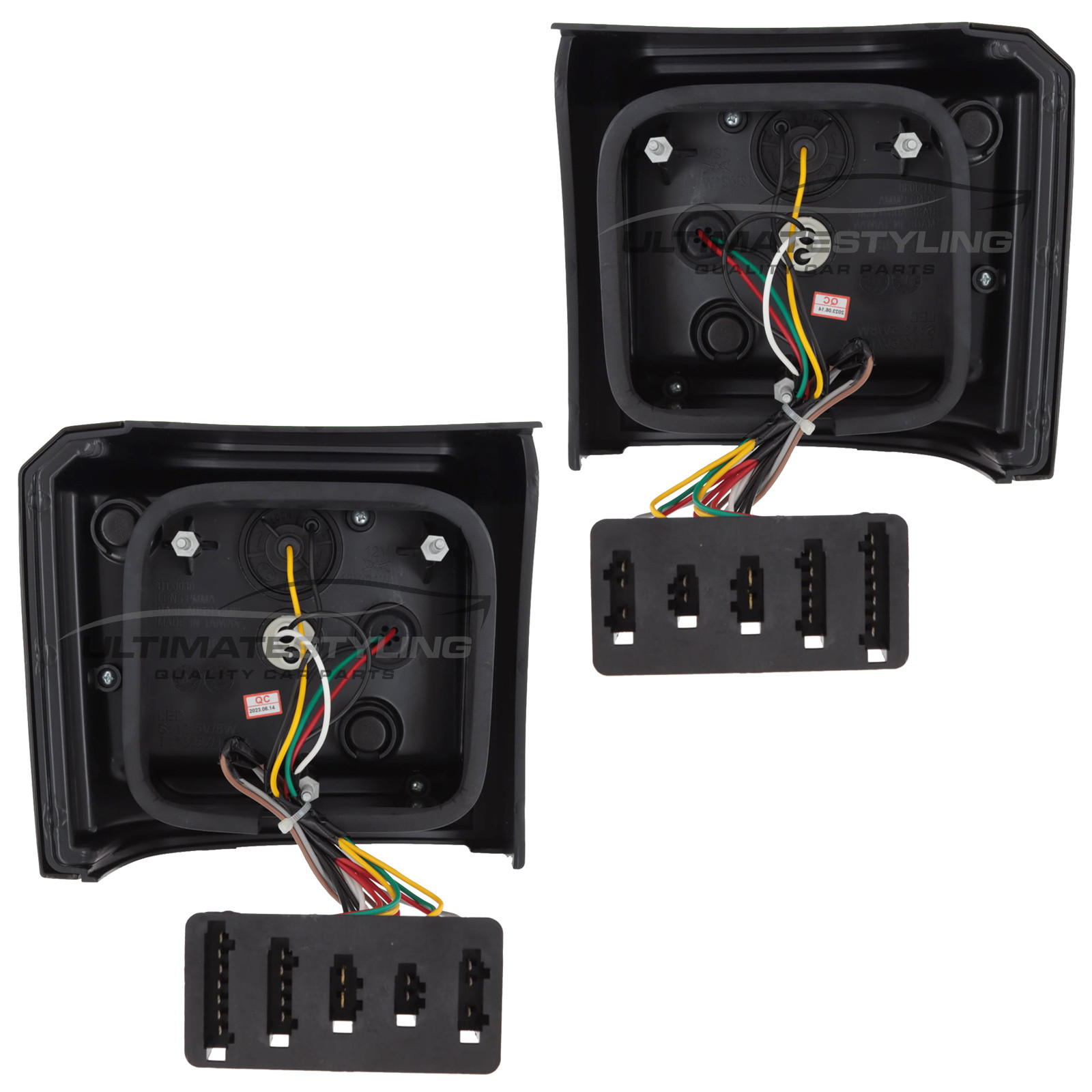 VW Volkswagen Transporter T4 1990-2003 Upgrade Smoked Lens LED Light Bar Rear Lights Pair